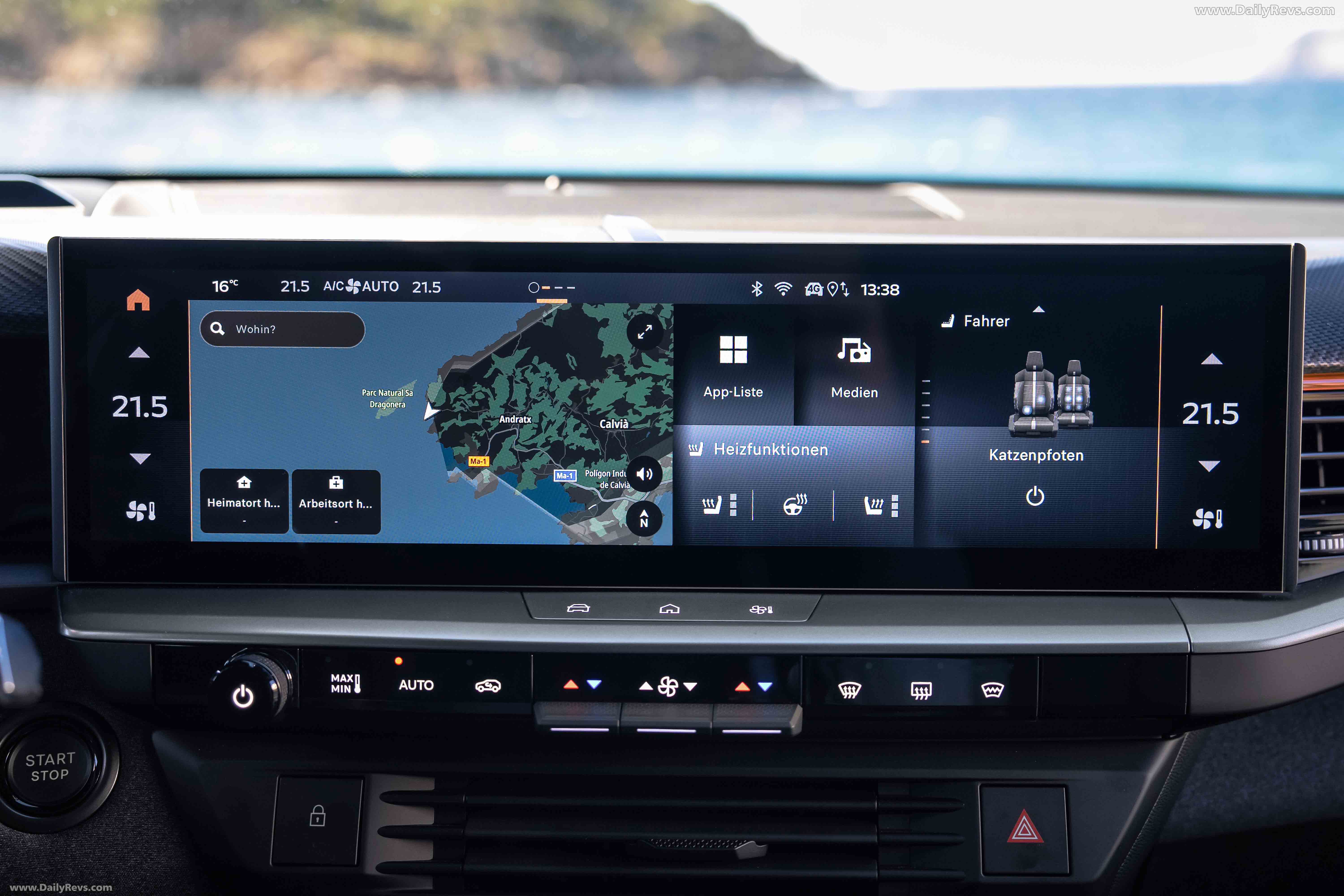 2025 Opel Grandland PHEV Interior