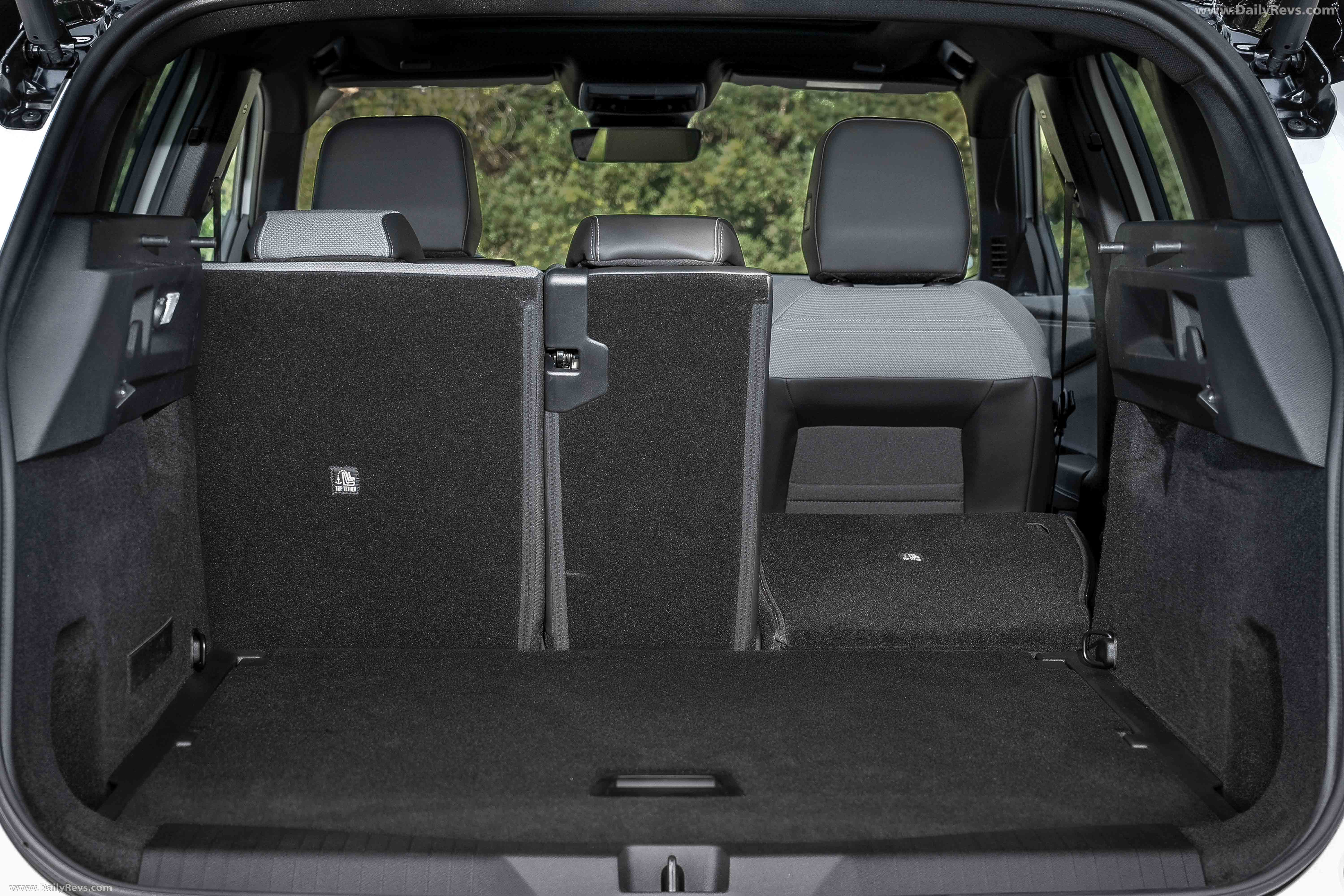 2025 Opel Grandland PHEV Interior