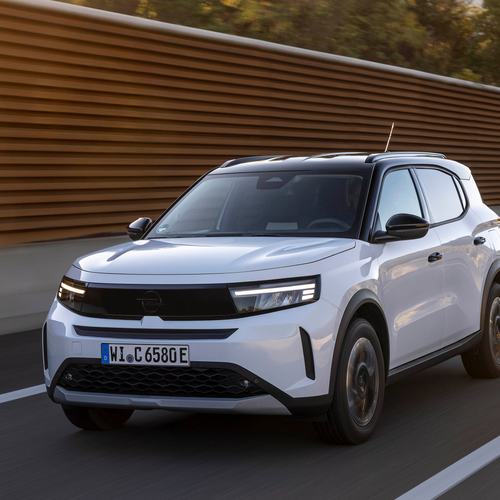 2025 Opel Frontera REEV Front View