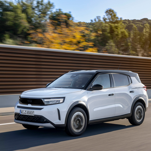 2025 Opel Frontera REEV Side View