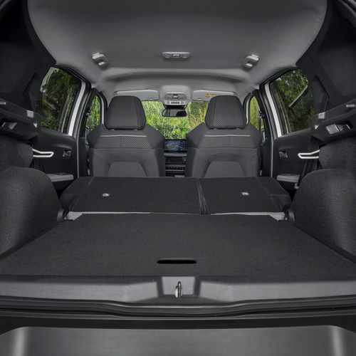 2025 Opel Frontera REEV Interior