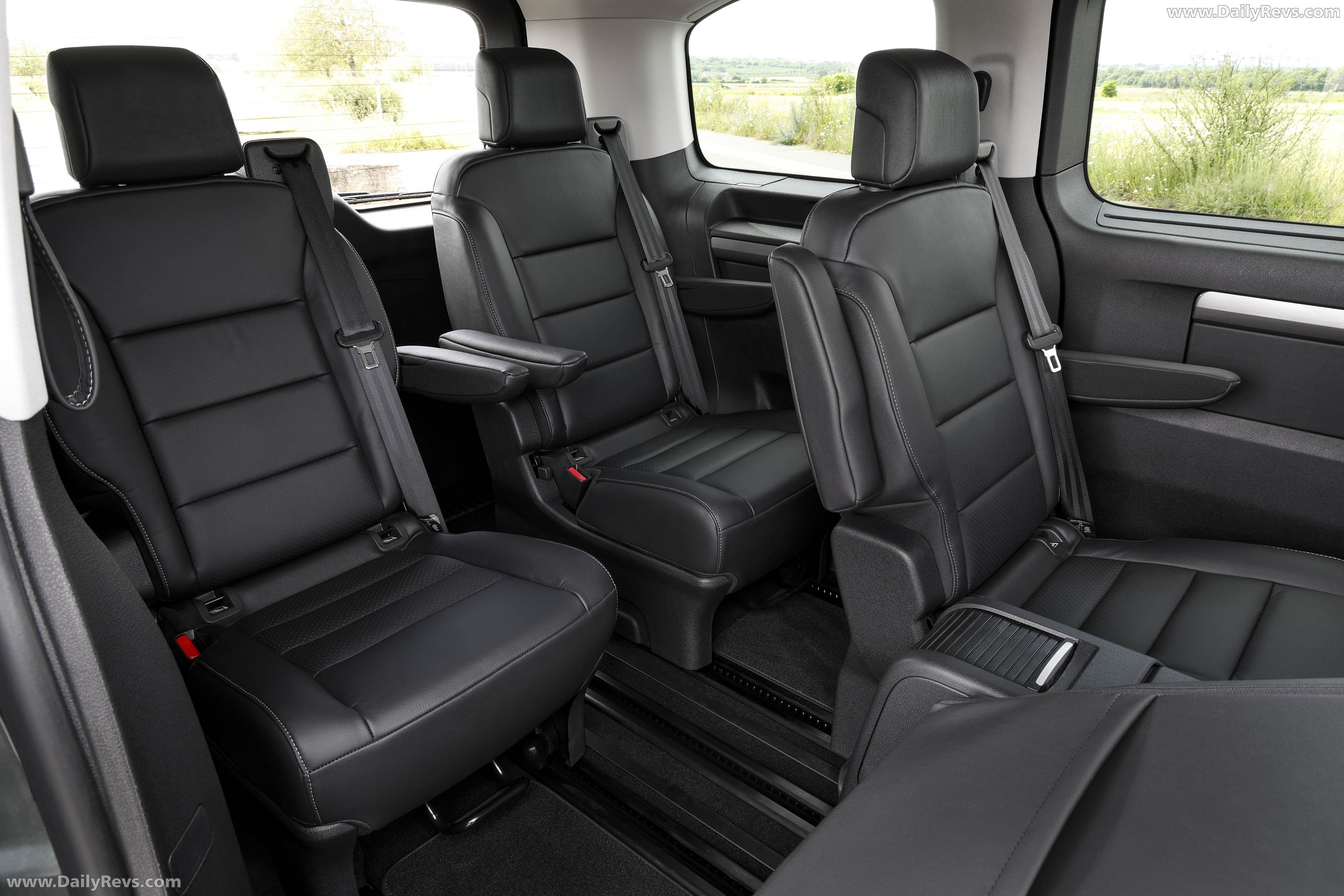 2026 Opel Zafira Interior