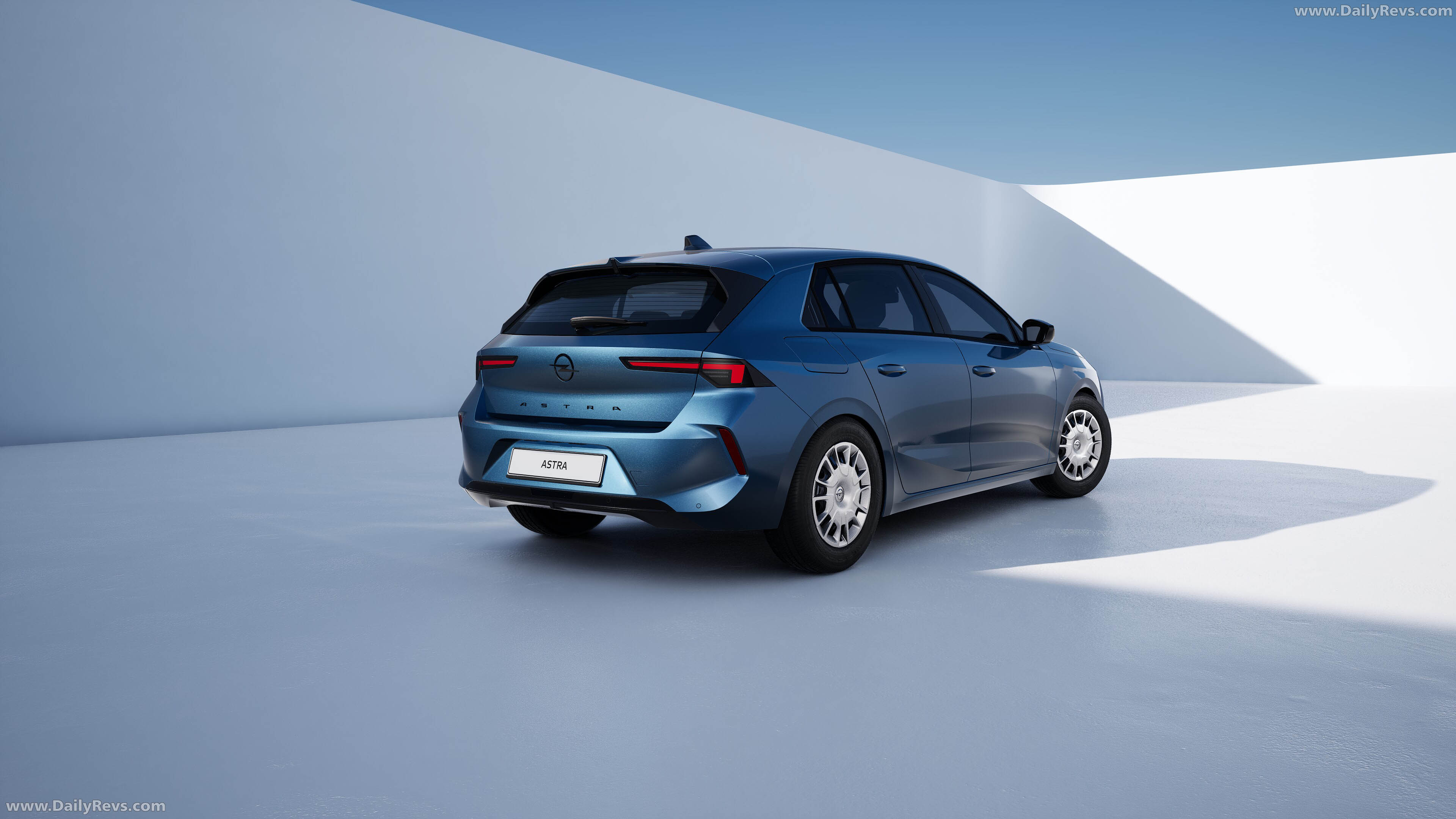 2027 Opel Astra Start Rear View