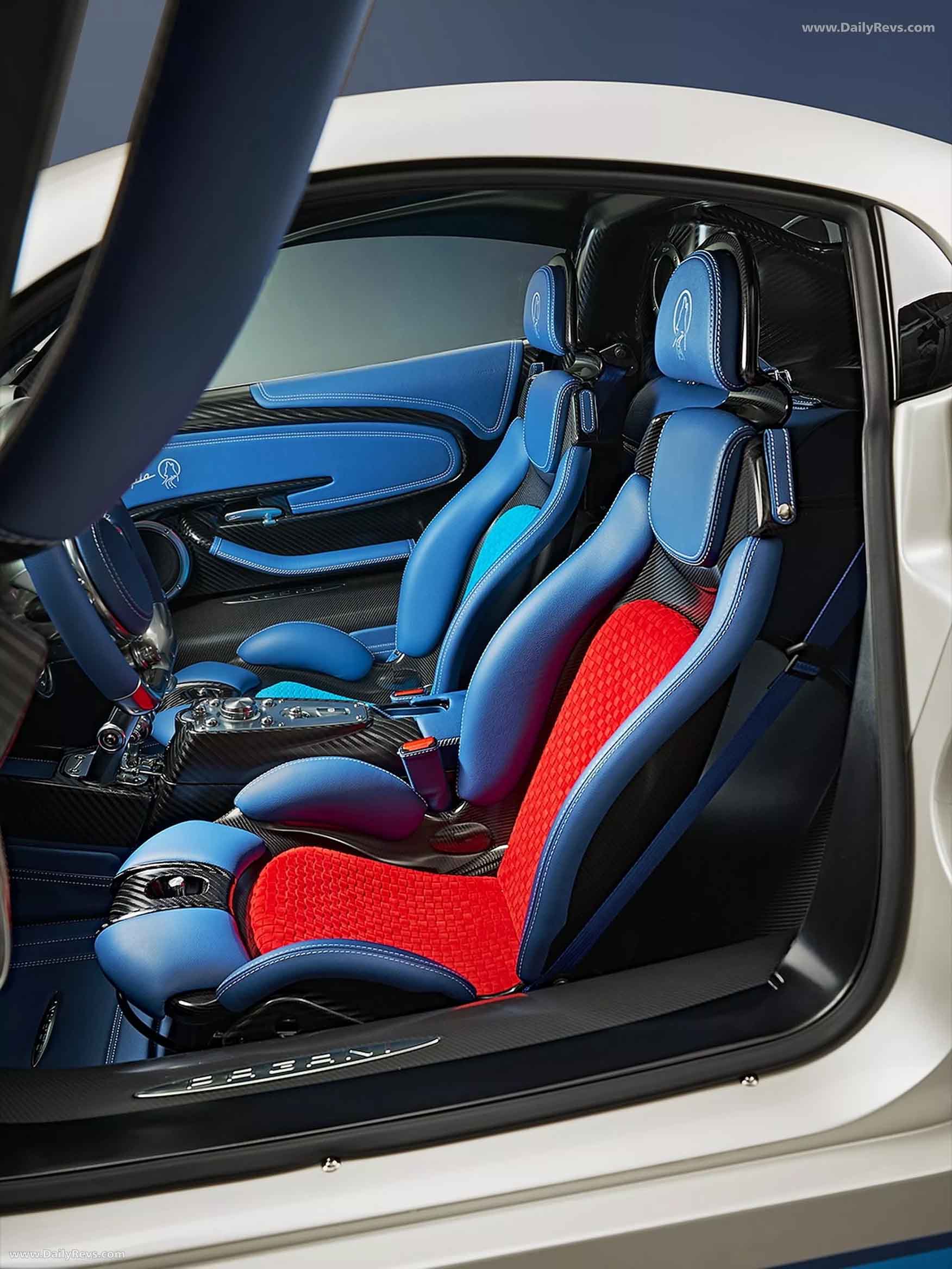 2025 Pagani Utopia The Coyote Interior