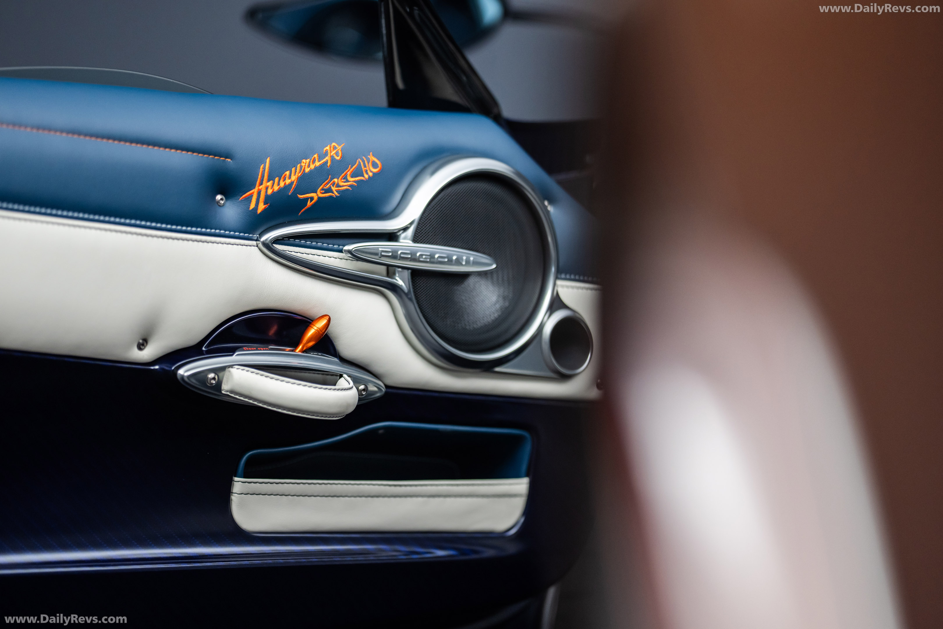 2027 Pagani Huayra 70 Derecho Interior