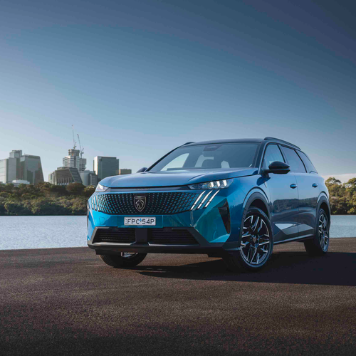 2025 Peugeot 5008 Hybrid Australian Version Front View