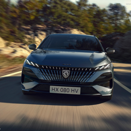 2026 Peugeot E-308 SW Front View