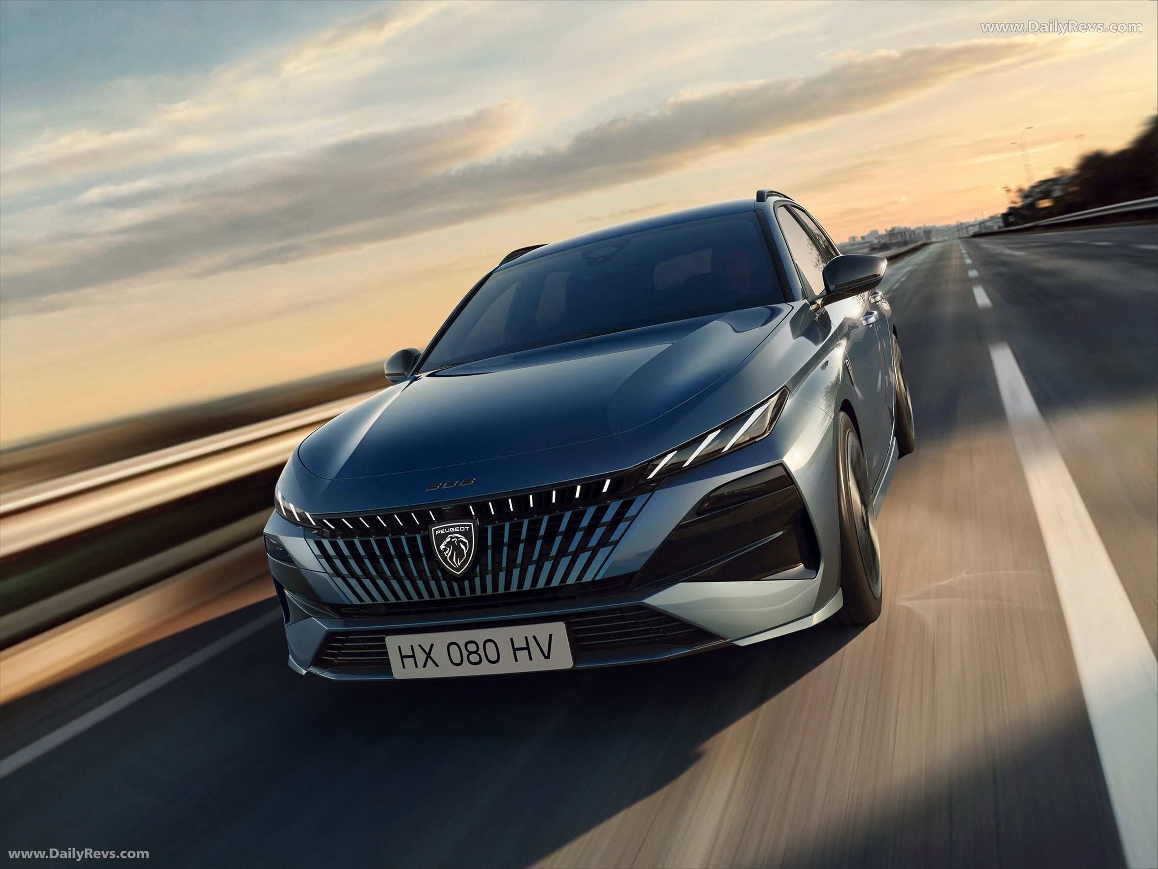 2026 Peugeot E-308 SW Front View