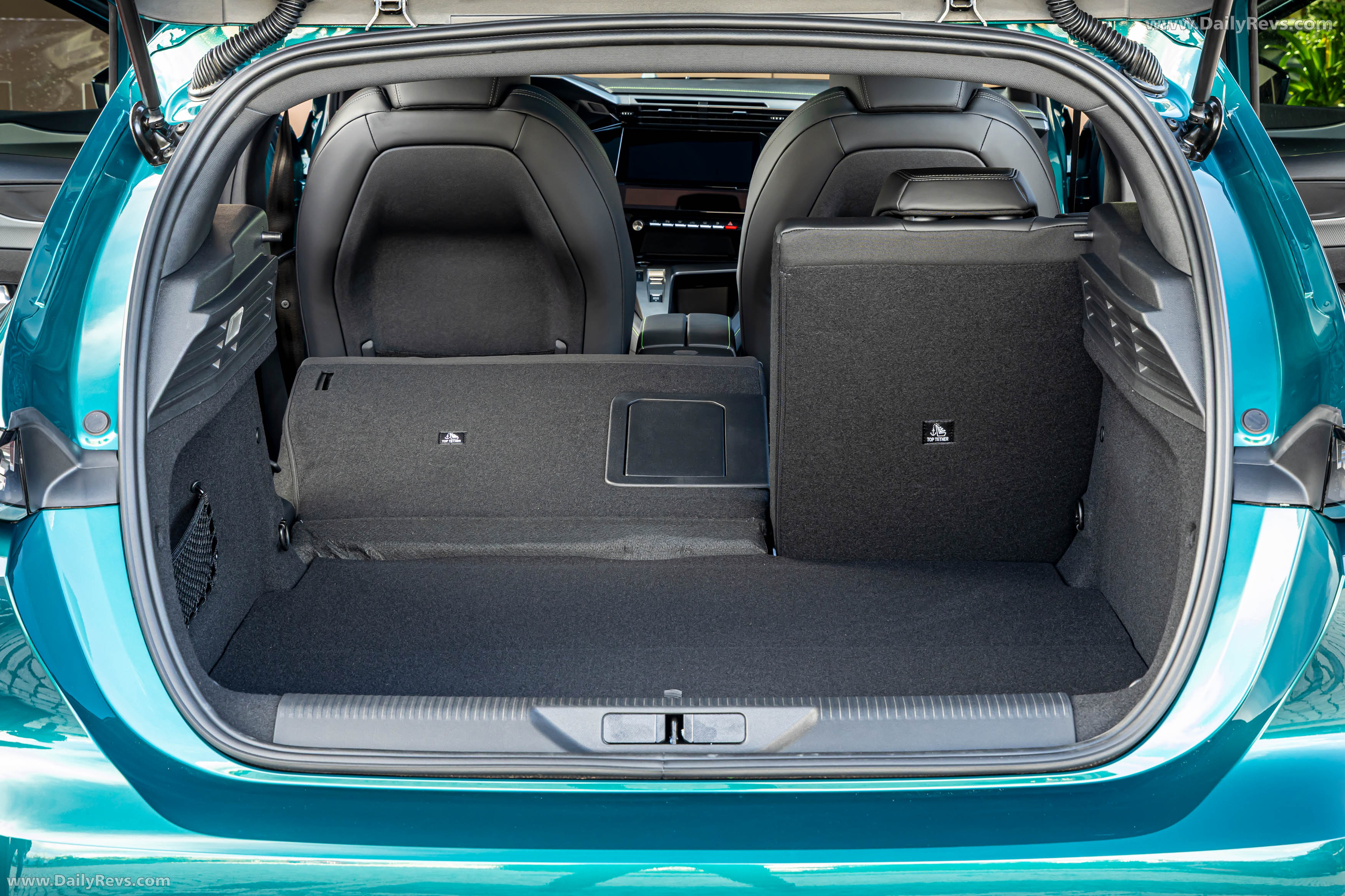 2026 Peugeot E-308 GT European Version Interior