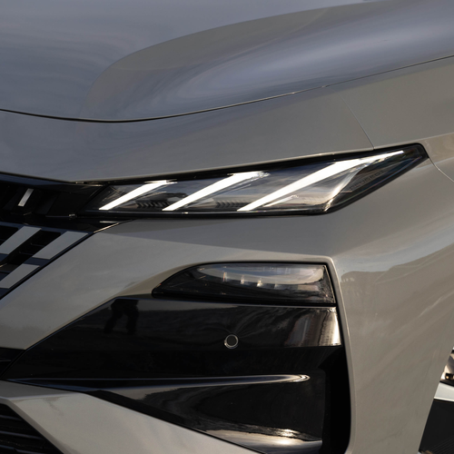 2025   Exterior