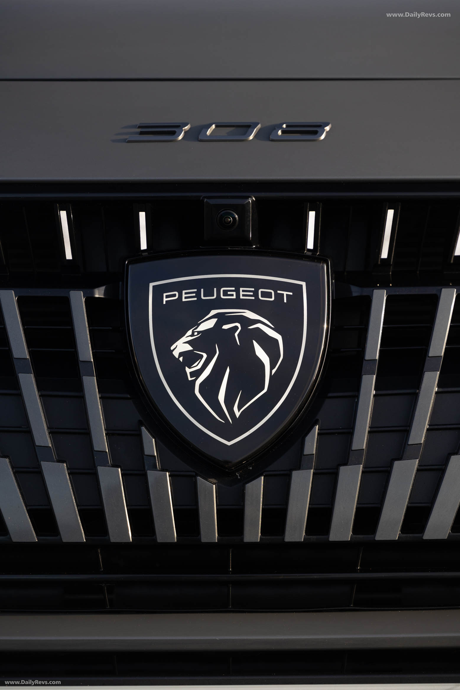 2025 Exterior