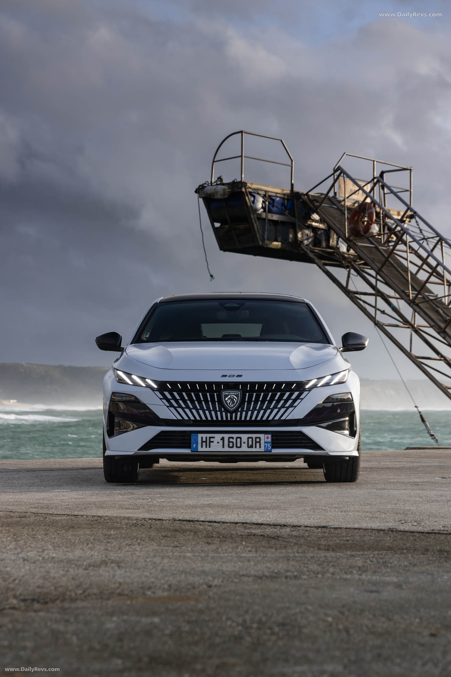 2026 Peugeot 308 GT Hyrbrid Front View