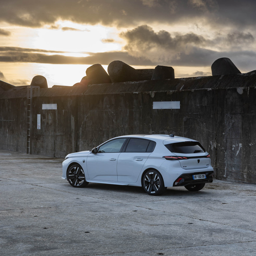 2026 Peugeot 308 GT Hyrbrid Rear View