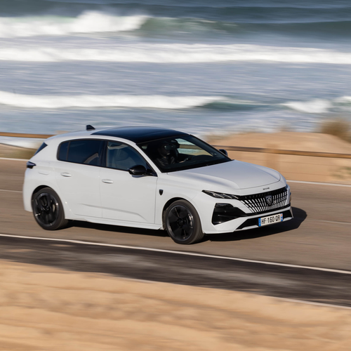 2026 Peugeot 308 GT Hyrbrid Top View