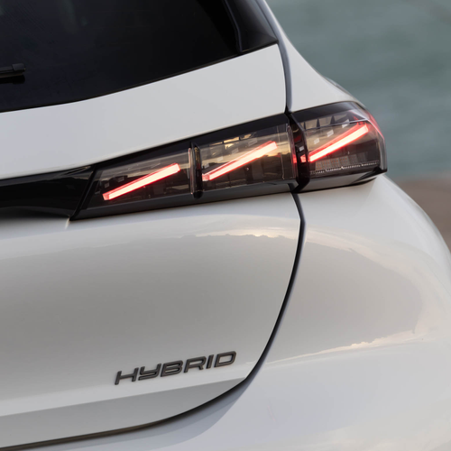 2026 Peugeot 308 GT Hyrbrid Exterior
