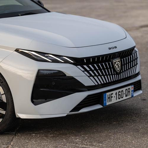 2026 Peugeot 308 GT Hyrbrid Exterior
