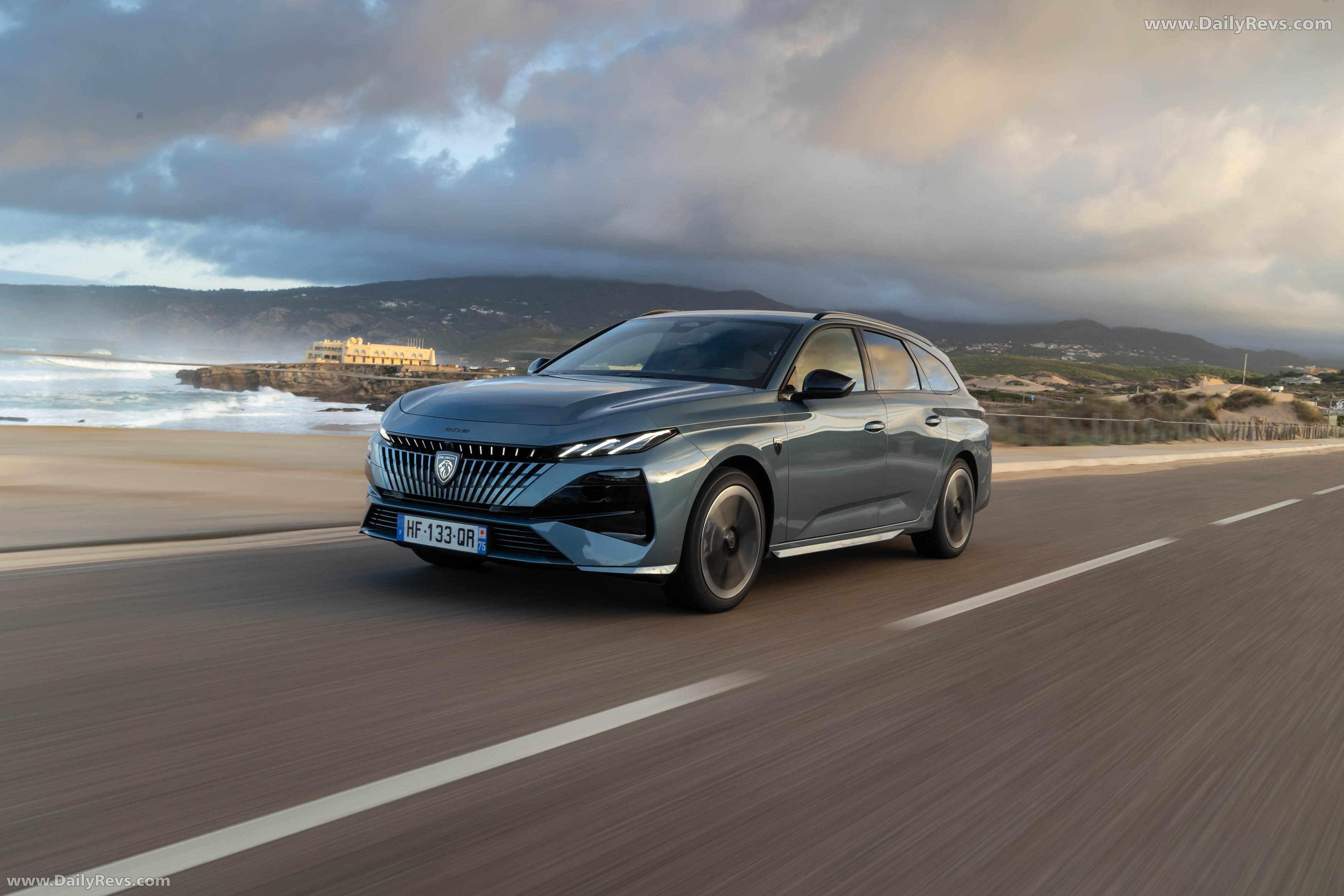 2026 Peugeot 308 SW GT PHEV Front View