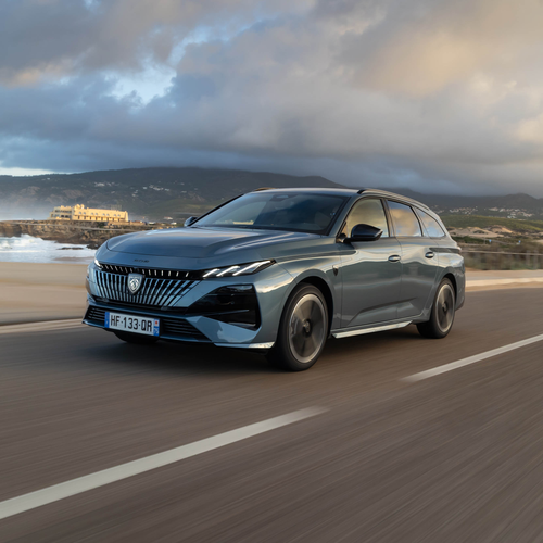 2026 Peugeot 308 SW GT PHEV Front View