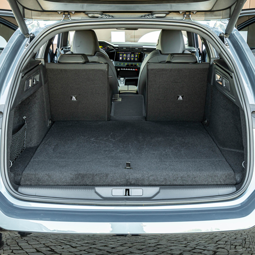 2026 Peugeot 308 SW GT PHEV Interior