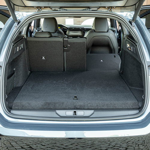 2026 Peugeot 308 SW GT PHEV Interior