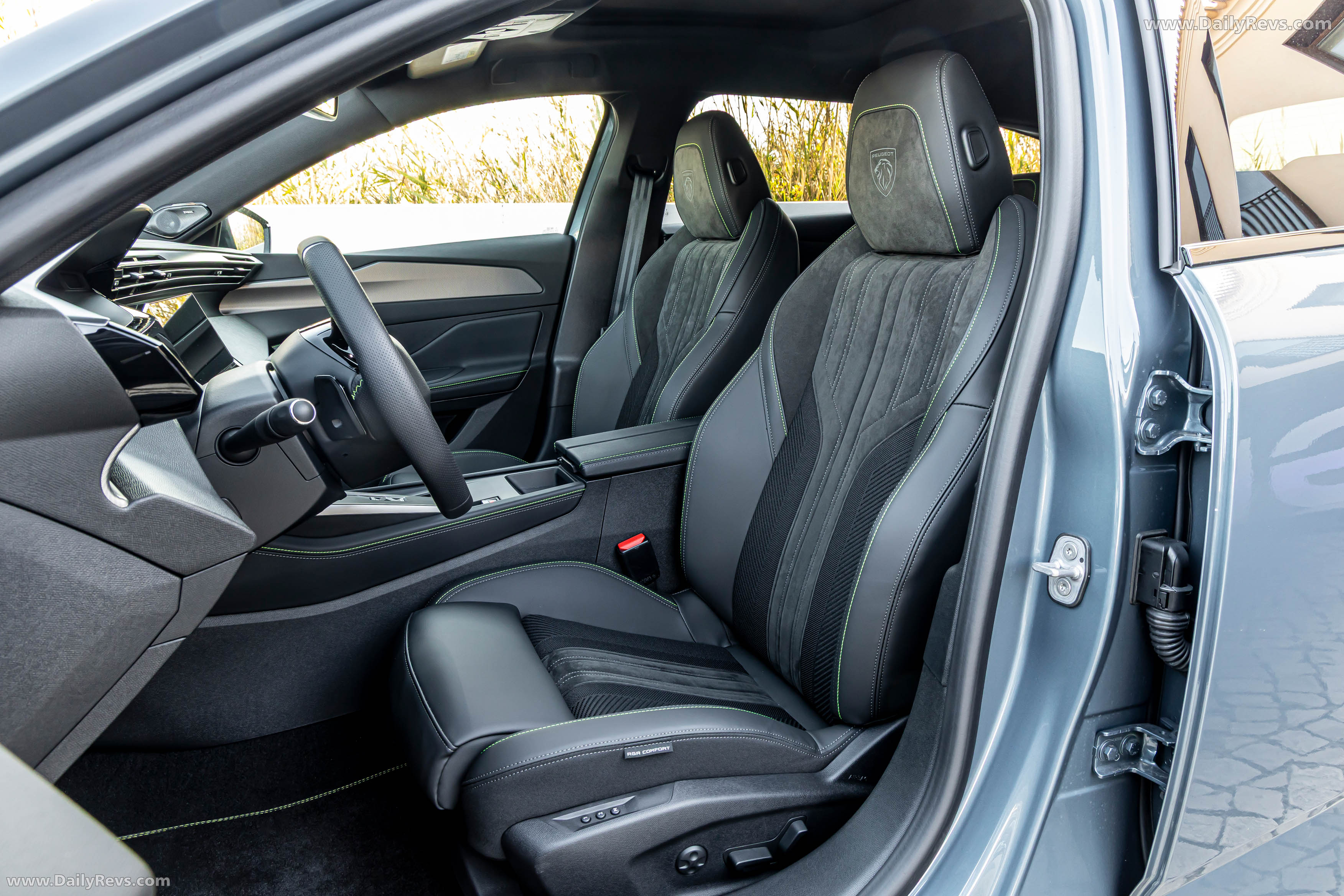 2026 Peugeot 308 SW GT PHEV Interior