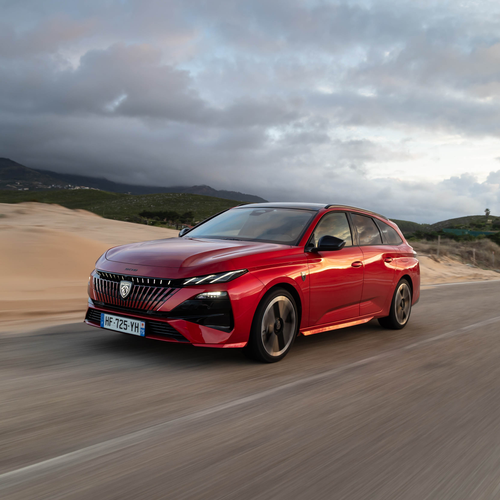 2026 Peugeot 308 SW PHEV Front View