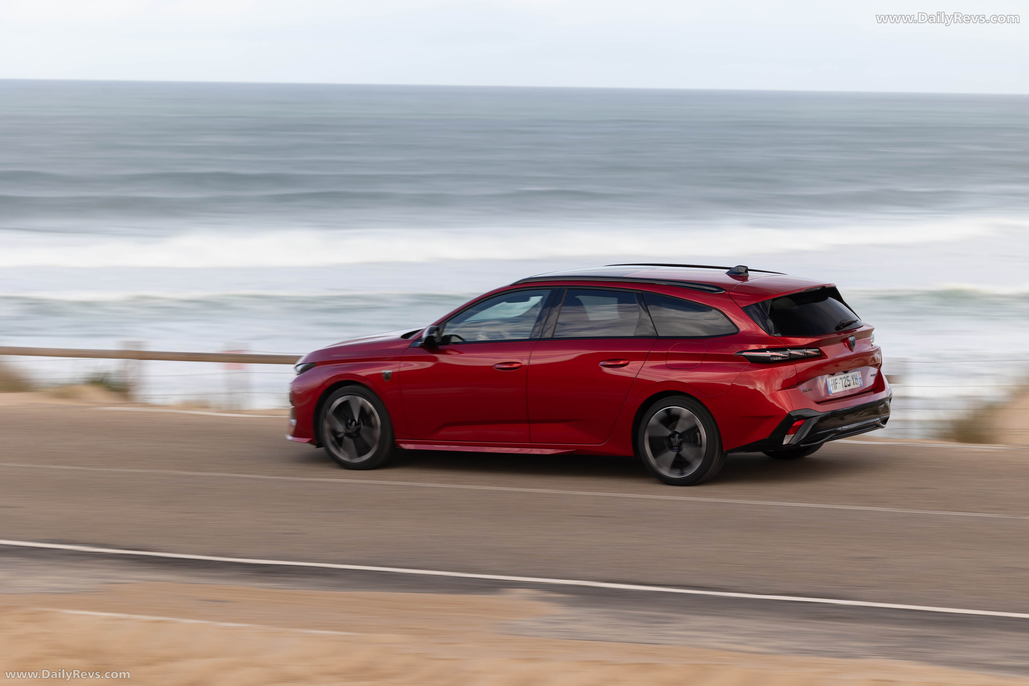 2026 Peugeot 308 SW PHEV Side View