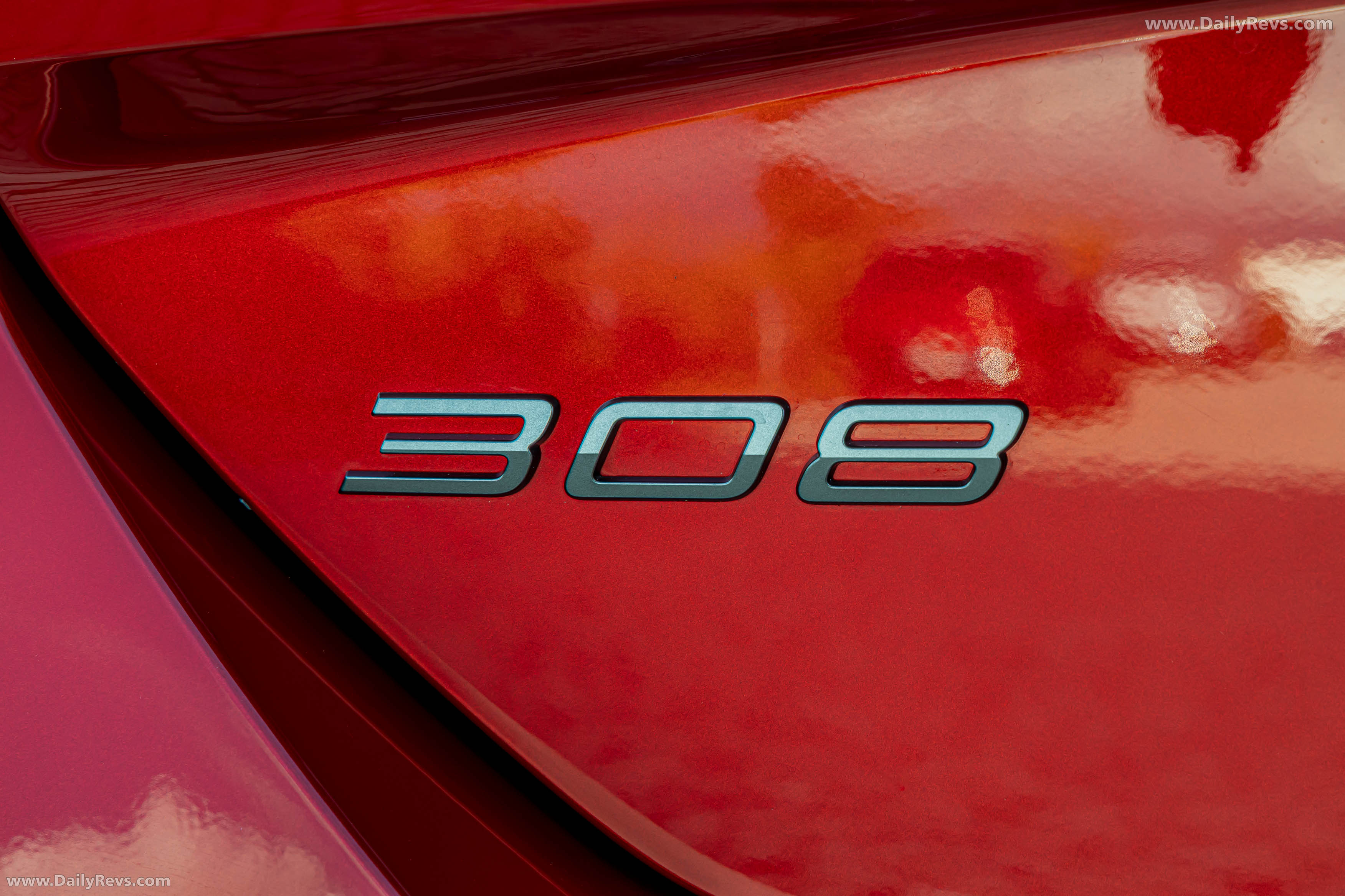 2026 Peugeot 308 SW PHEV Exterior