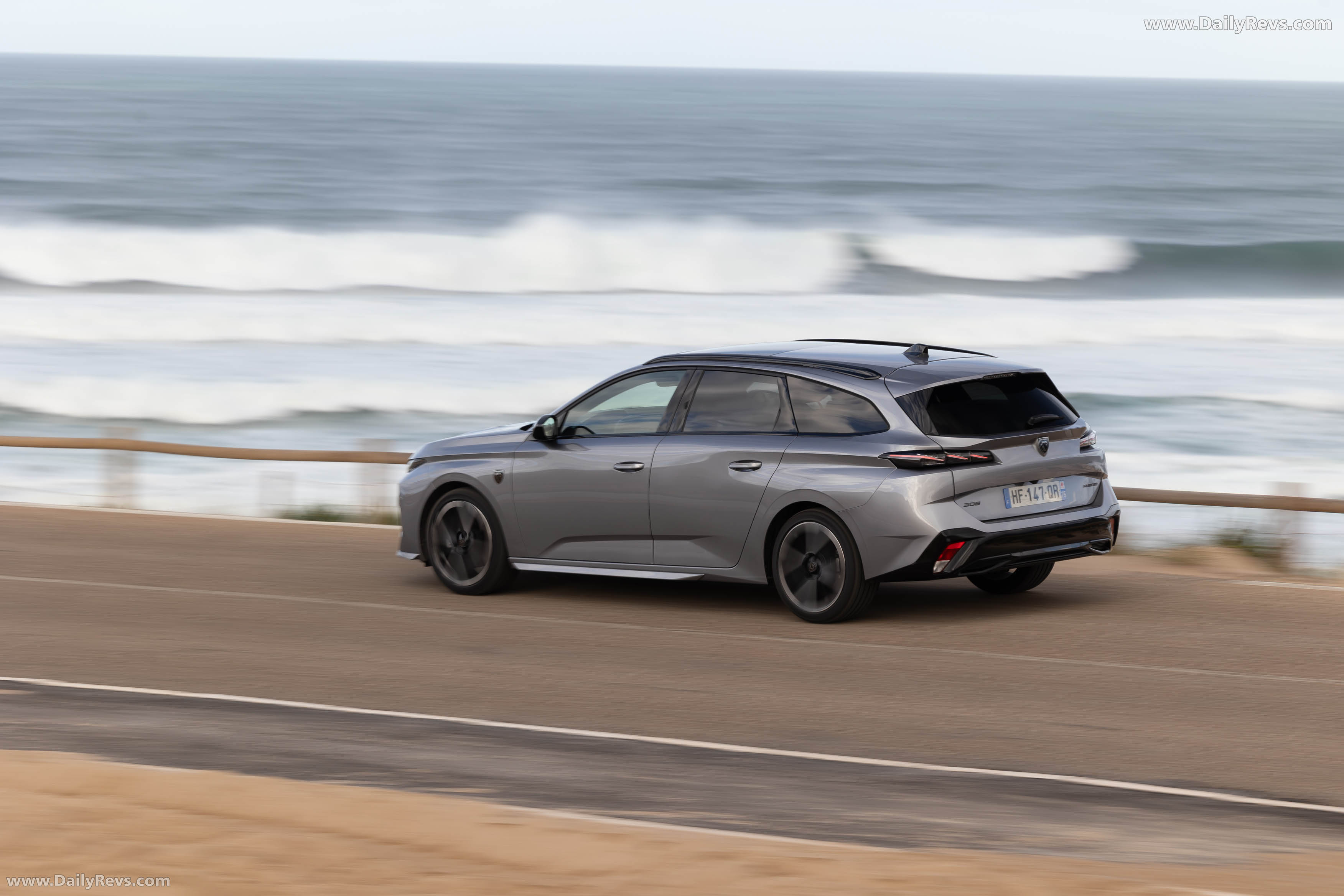 2026 Peugeot E-308 SW GT Hybrid Rear View