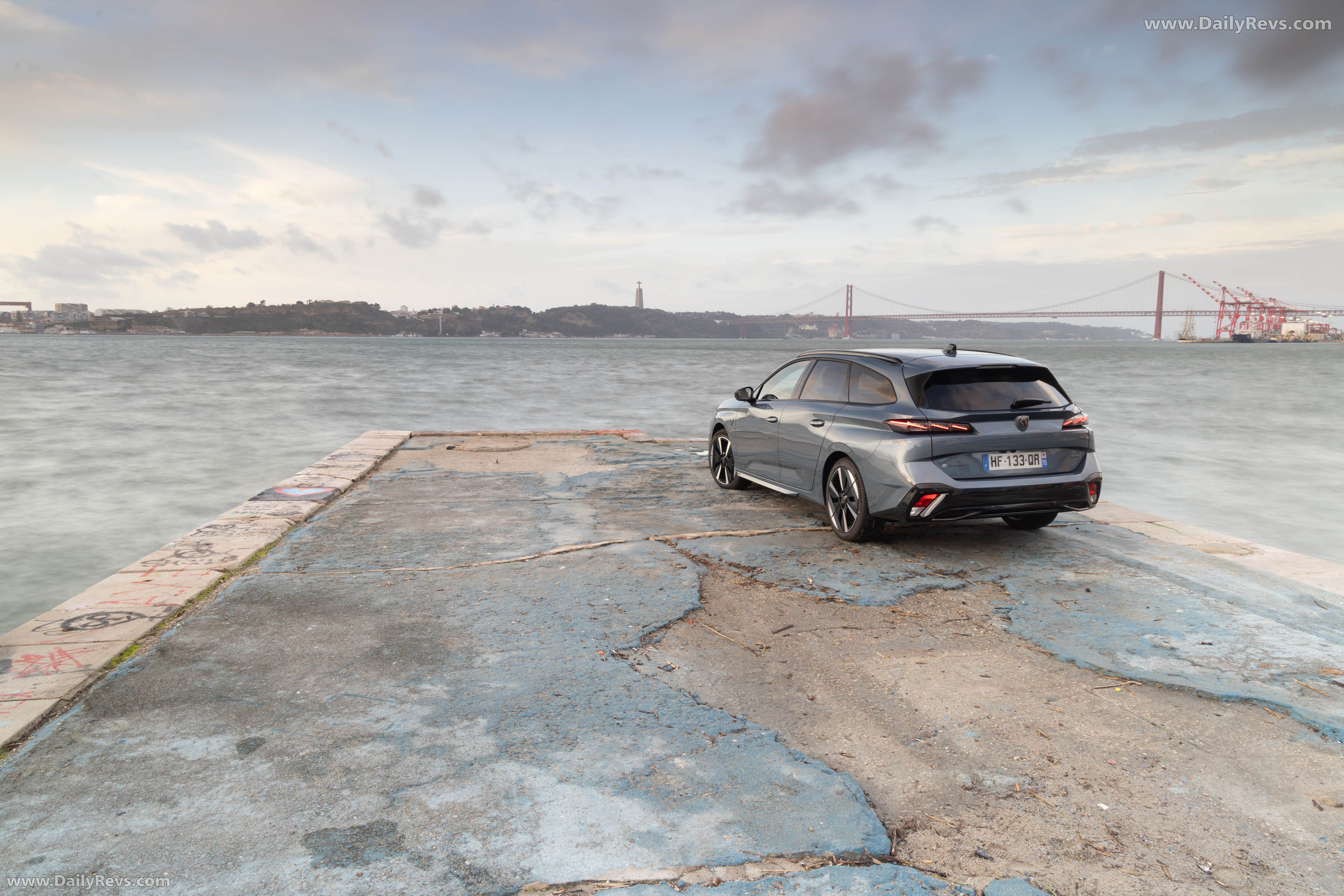 2026 Peugeot E-308 SW GT Hybrid Rear View
