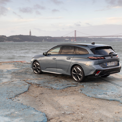 2026 Peugeot E-308 SW GT Hybrid Rear View
