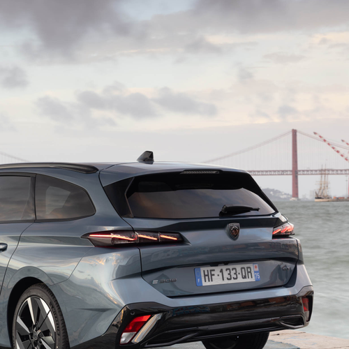 2026 Peugeot E-308 SW GT Hybrid Exterior