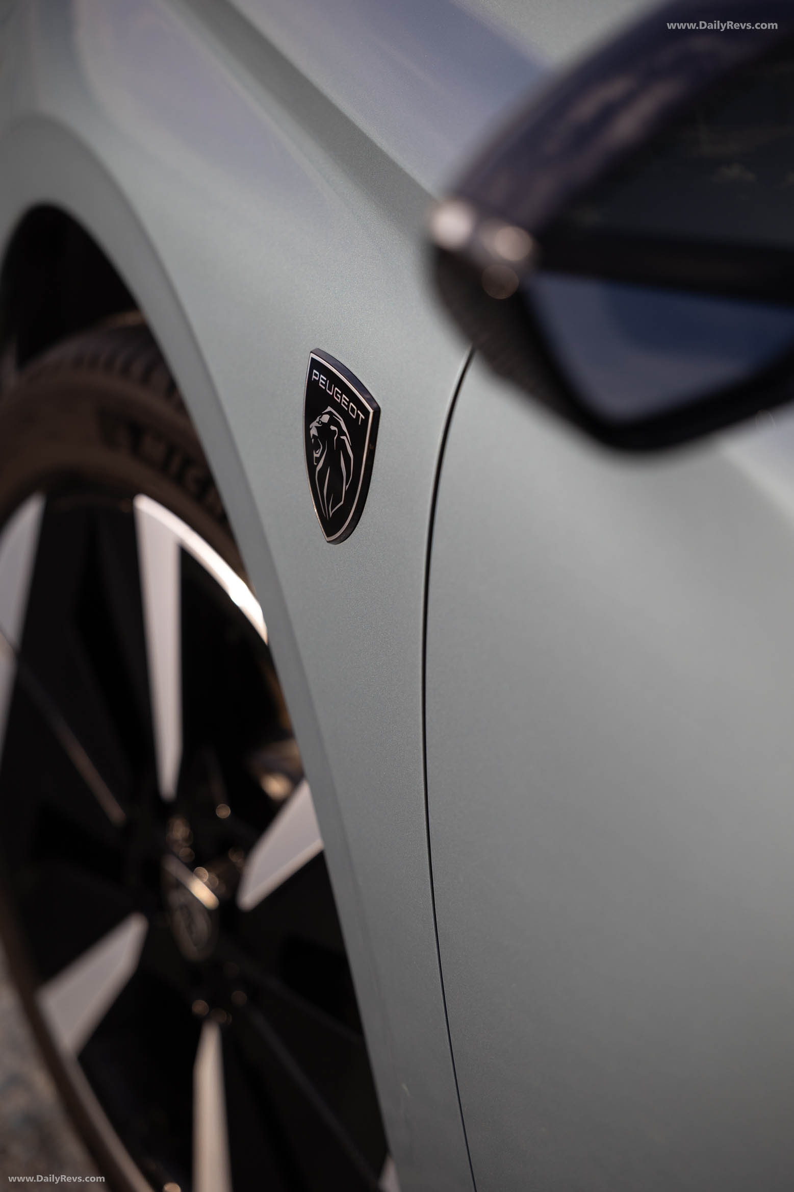 2026 Peugeot E-308 SW GT Hybrid Exterior