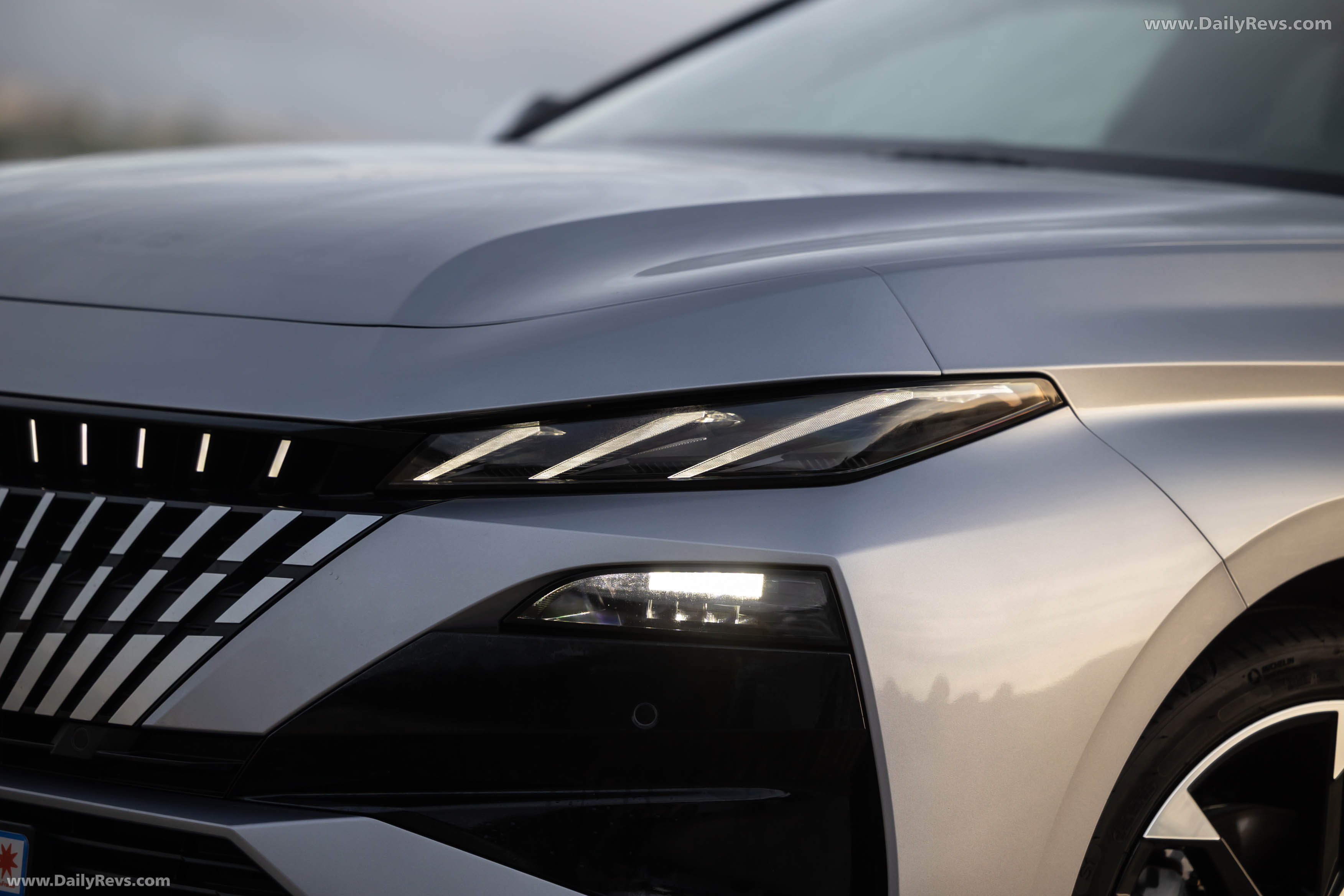 2026 Peugeot E-308 SW GT Hybrid Exterior