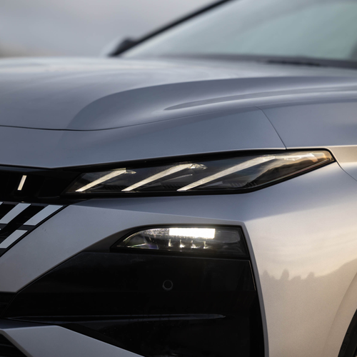 2026 Peugeot E-308 SW GT Hybrid Exterior