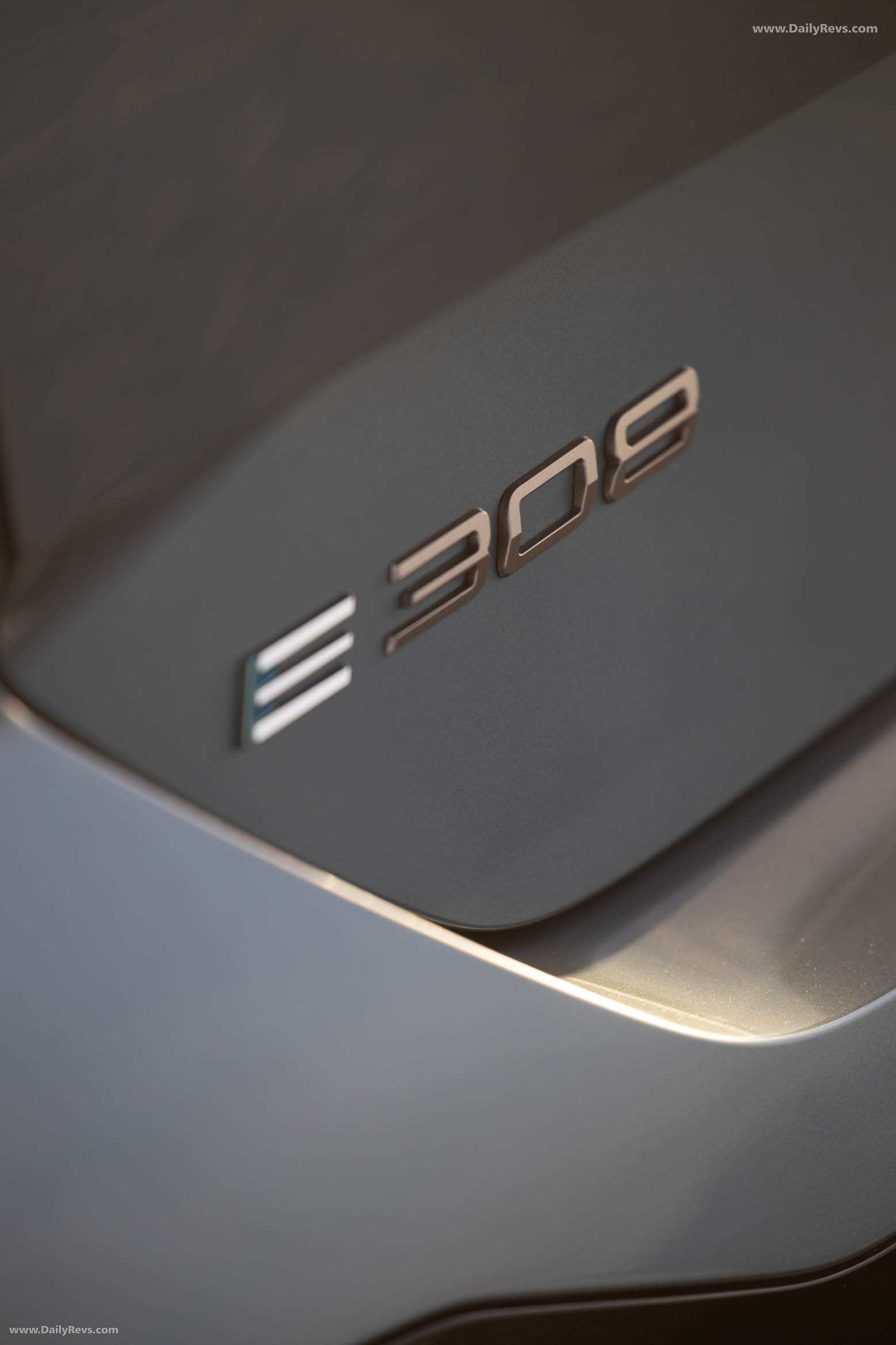 2026 Peugeot E-308 SW GT Hybrid Exterior