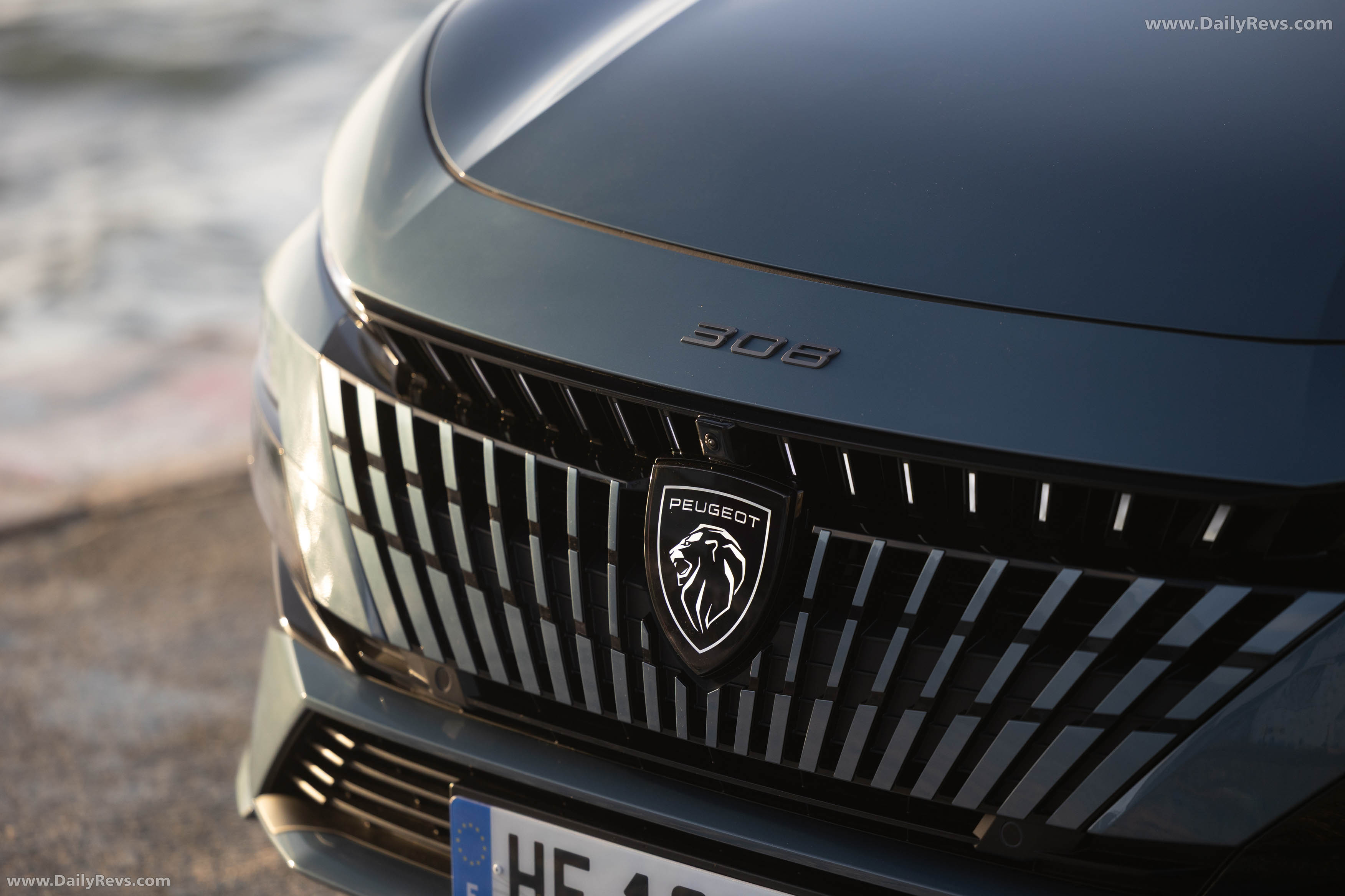 2026 Peugeot E-308 SW GT Hybrid Exterior