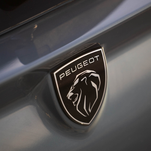 2026 Peugeot E-308 SW GT Hybrid Exterior