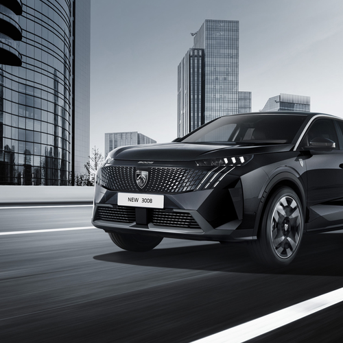 2026 Peugeot 3008 GT Hybrid Black Edition Front View
