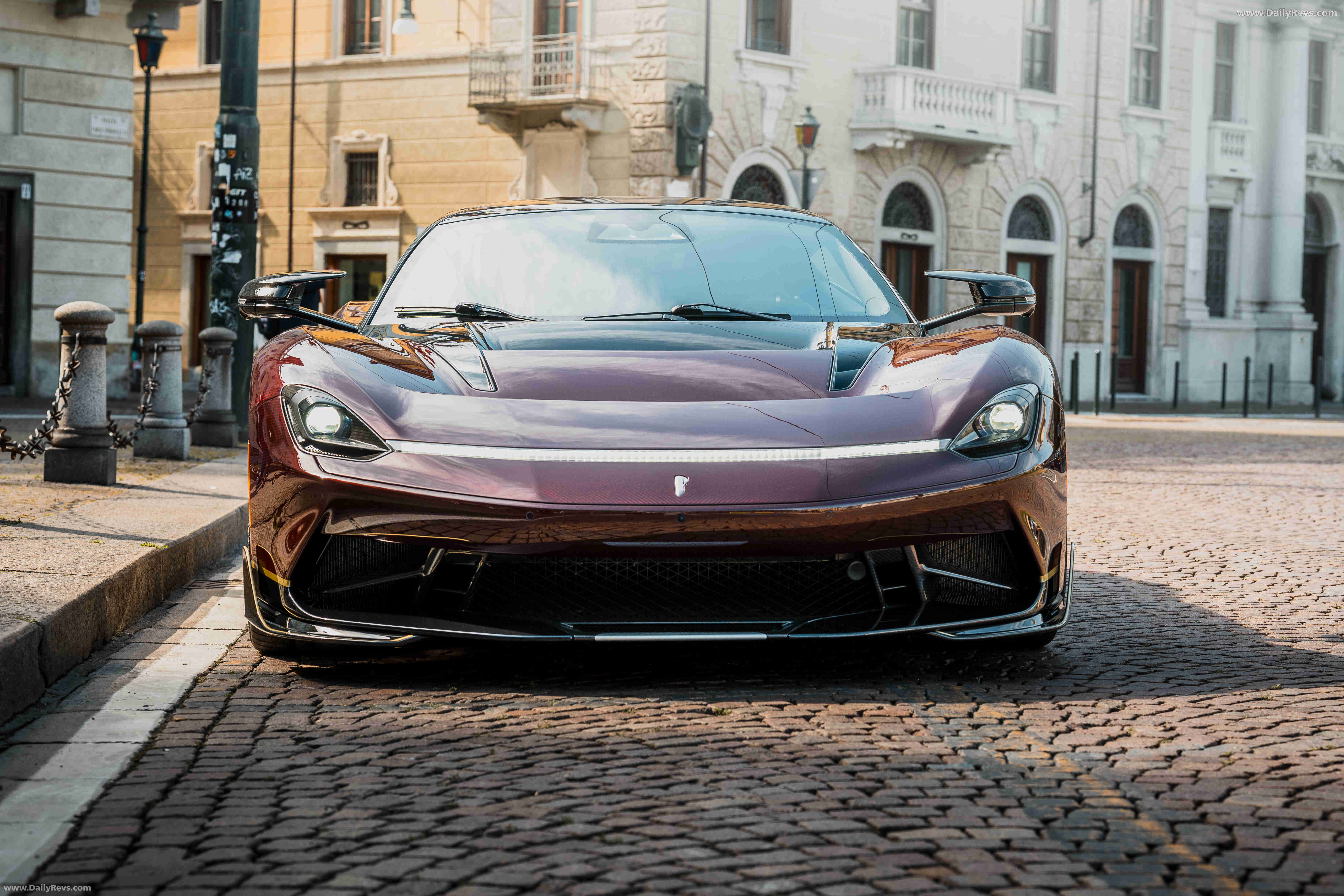 2025 Front View
