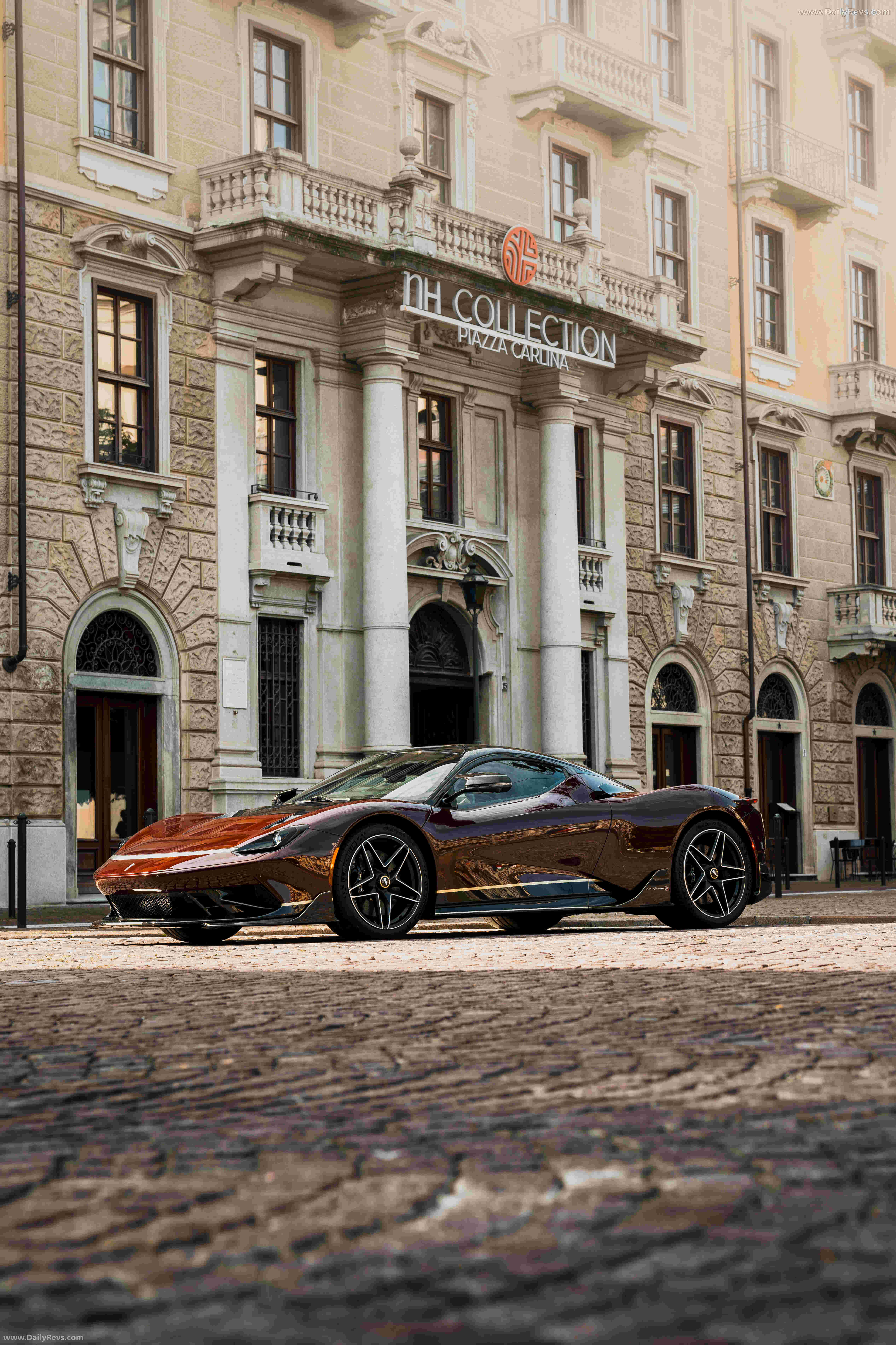 2025 Front View