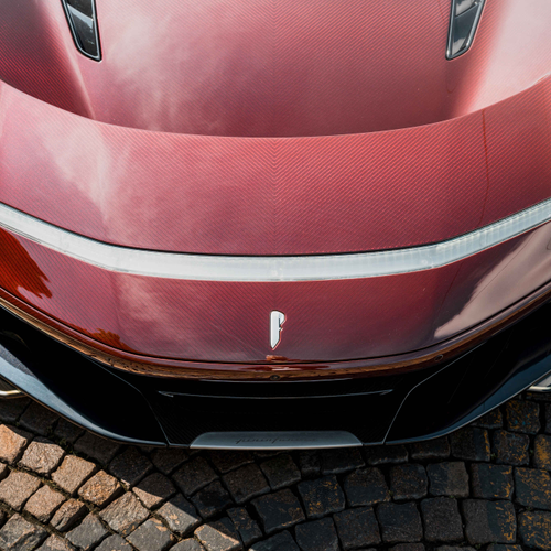 2025   Exterior