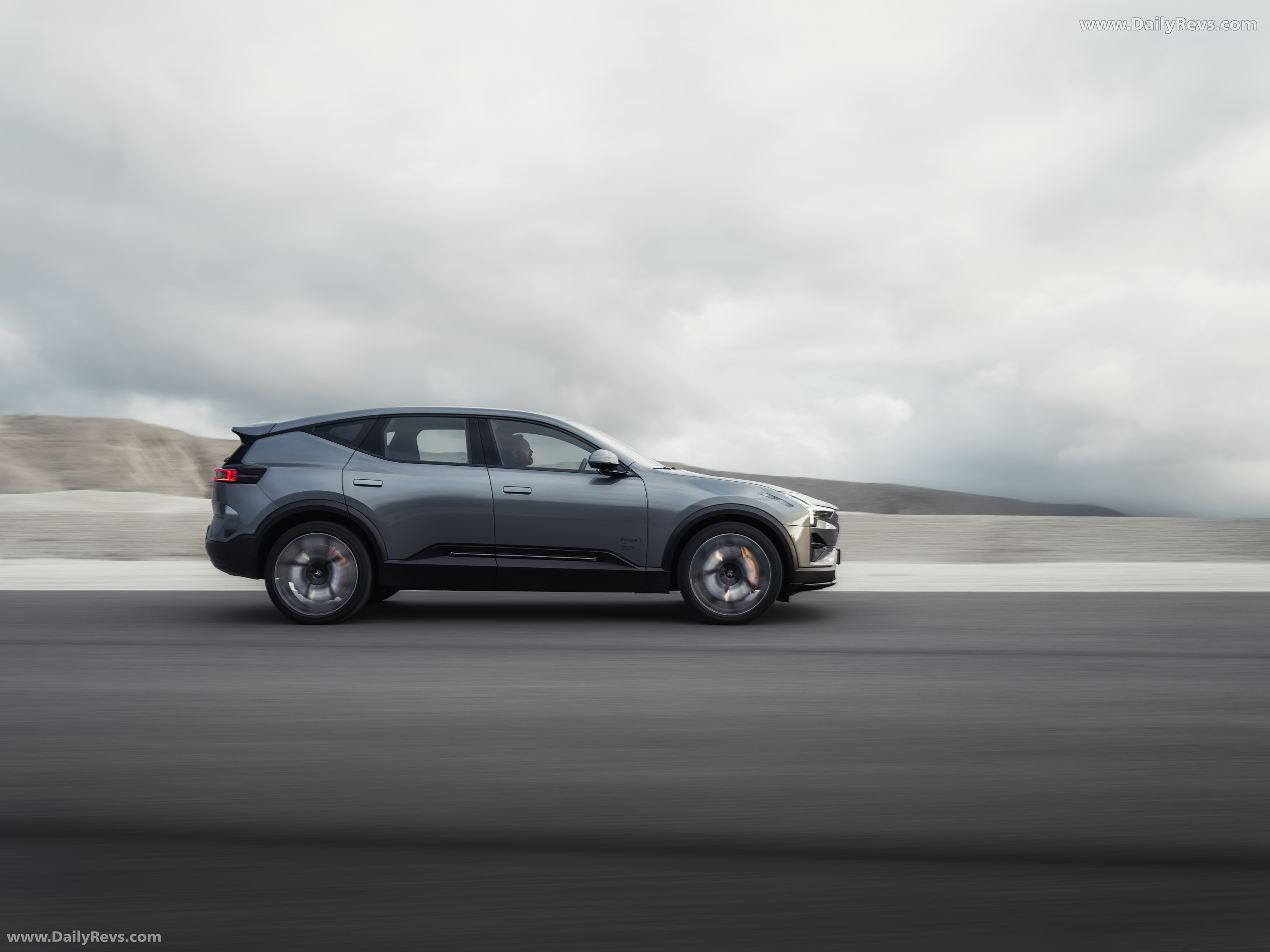 2026 Polestar 3 Side View