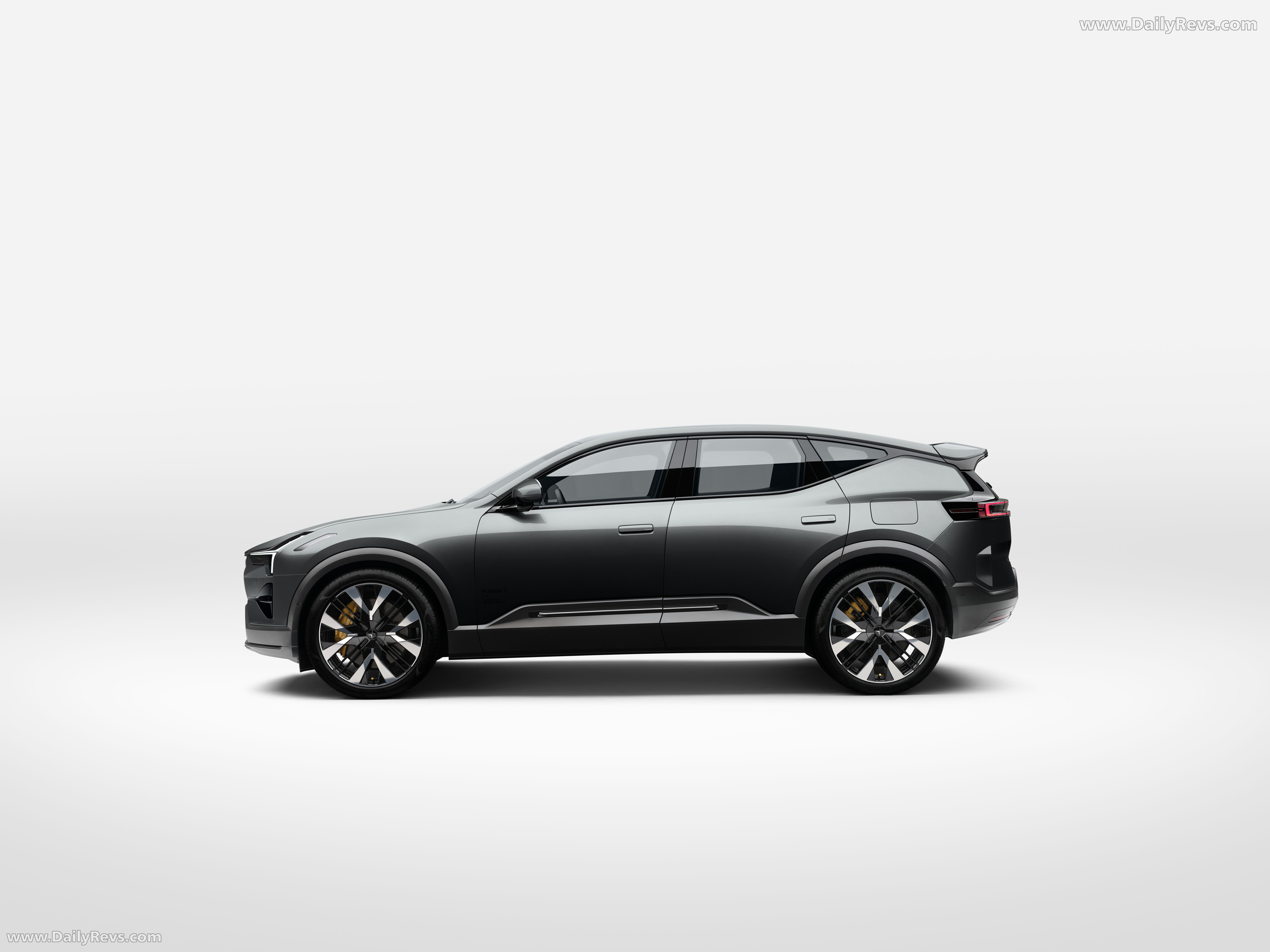 2026 Polestar 3 Side View
