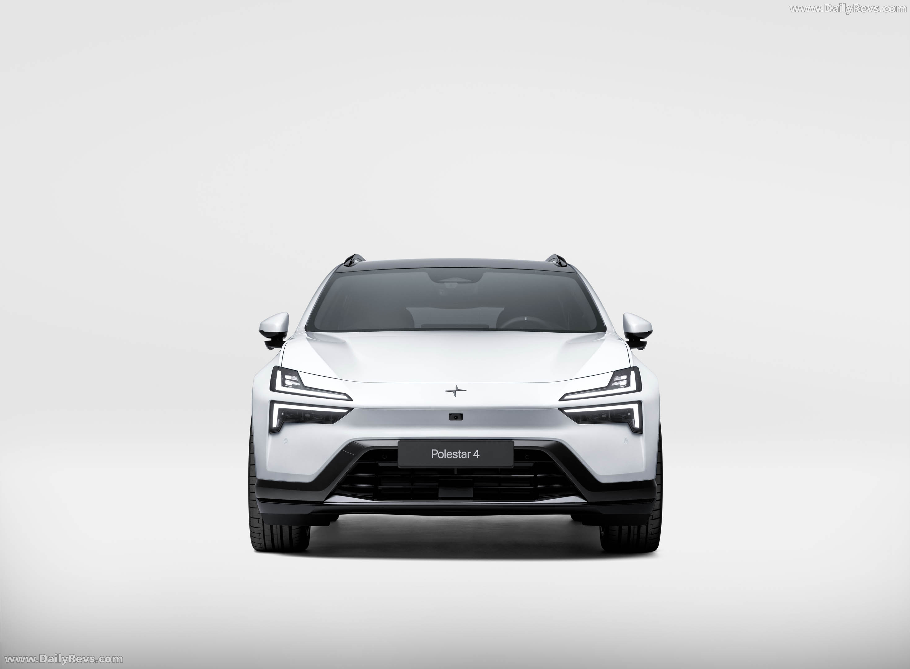 2027 Polestar 4 Front View