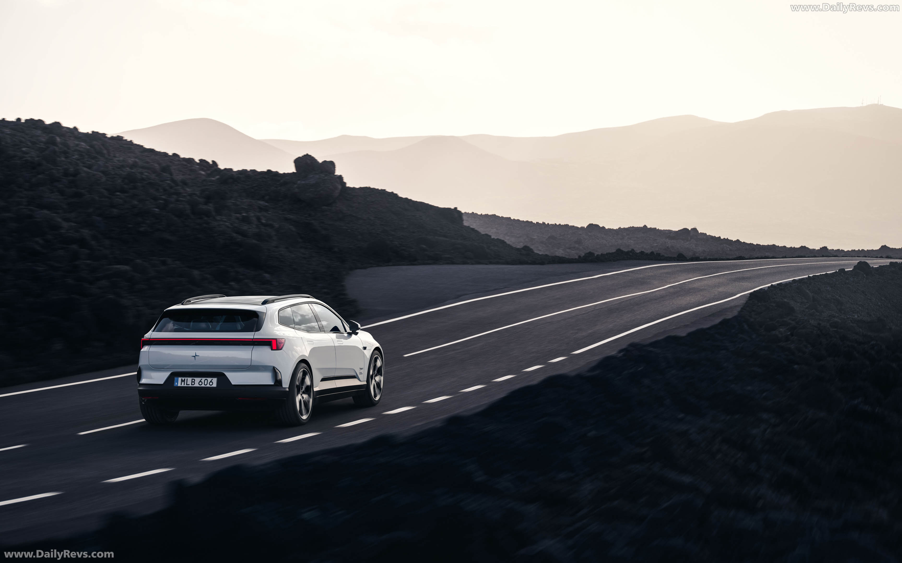 2027 Polestar 4 Rear View