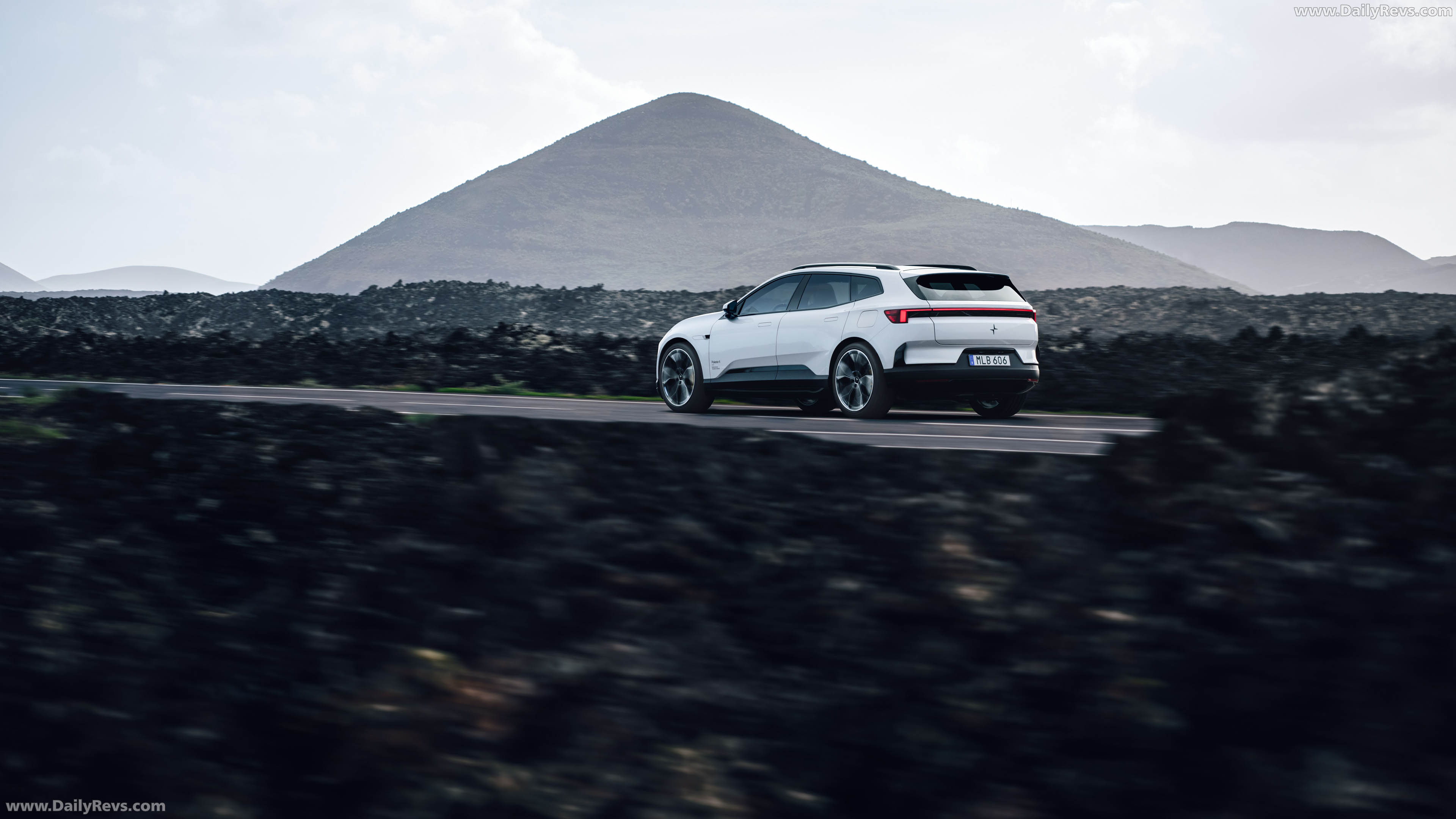 2027 Polestar 4 Rear View