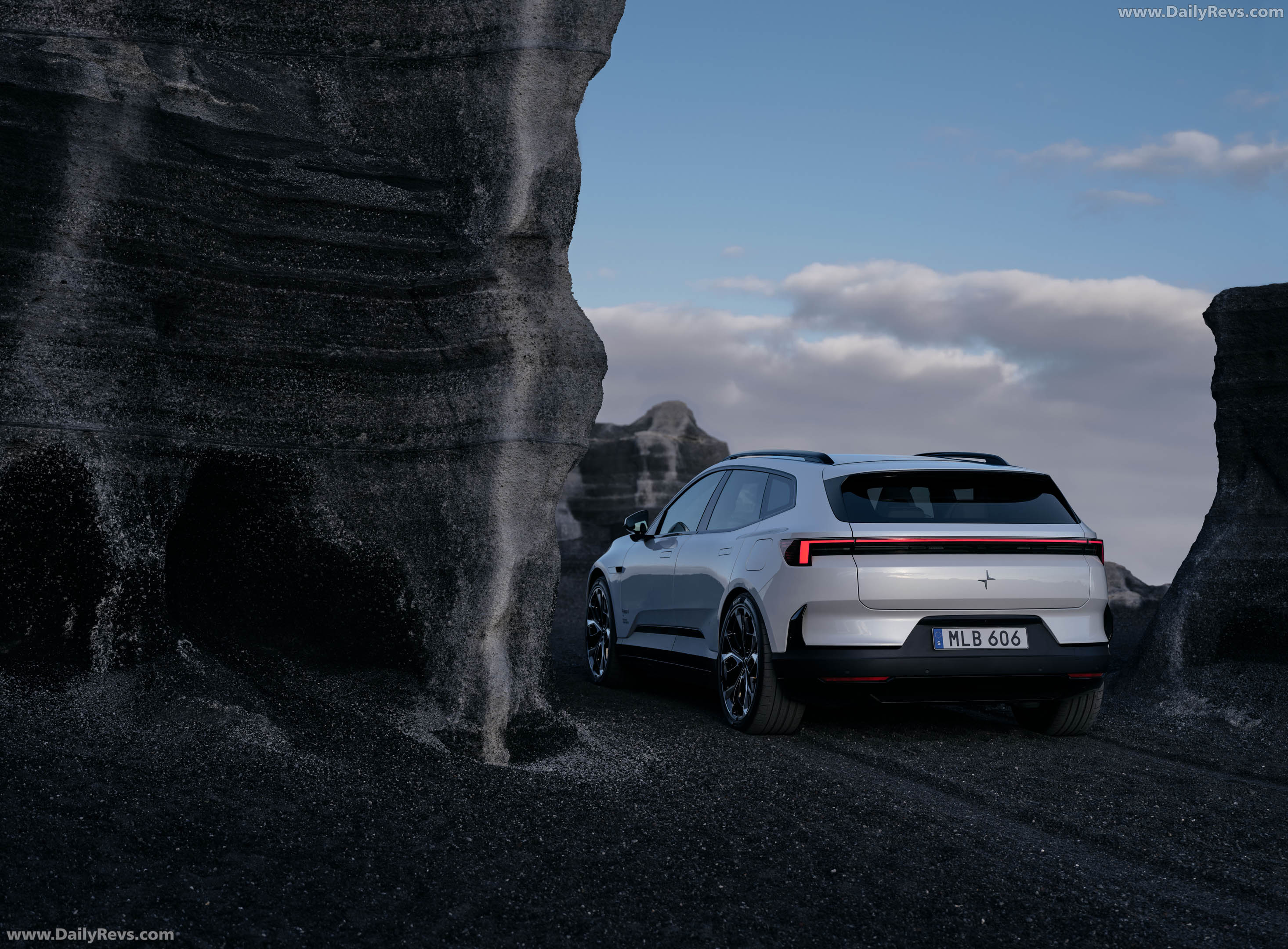 2027 Polestar 4 Rear View