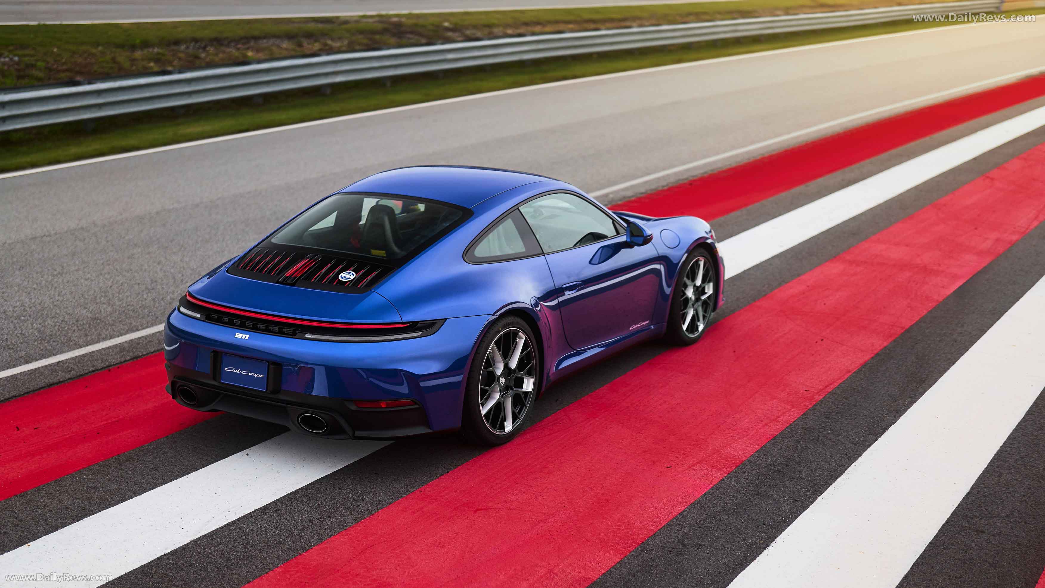 2026 Porsche 911 Club Coupe 992-2 Rear View