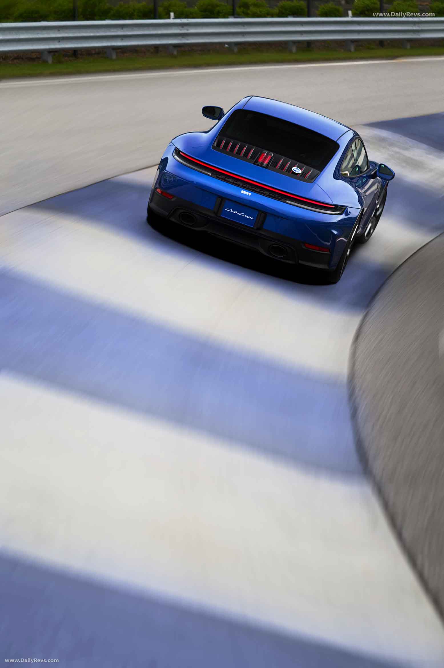 2026 Porsche 911 Club Coupe 992-2 Rear View
